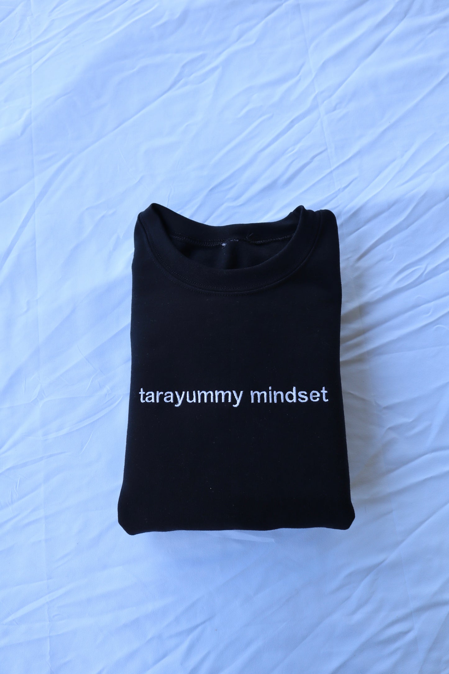 Tarayummy Mindset, Long Sleeve, Classic Fit, Unisex Adult, Hoodie or Crew Neck Sweatshirt